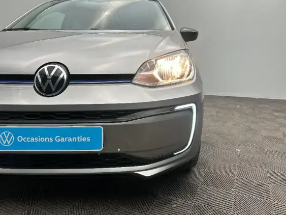 VOLKSWAGEN E-UP! II - voiture d'occasion - Photo 22