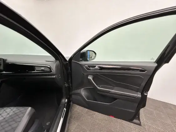 VOLKSWAGEN T-ROC - voiture d'occasion - Photo 20