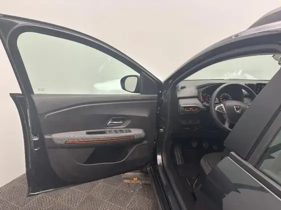 DACIA SANDERO III - voiture d'occasion - Photo 19