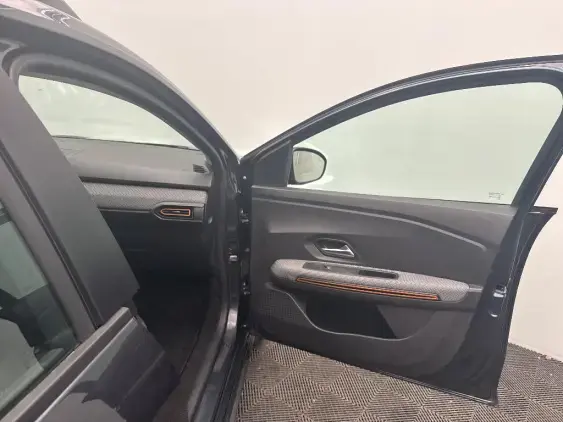 DACIA SANDERO III - voiture d'occasion - Photo 20