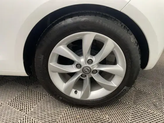 OPEL ADAM - voiture d'occasion - Photo 19