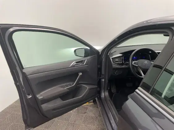 VOLKSWAGEN POLO VI - voiture d'occasion - Photo 16