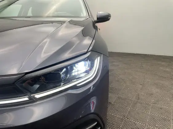 VOLKSWAGEN POLO VI - voiture d'occasion - Photo 18