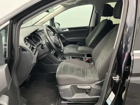 VOLKSWAGEN TOURAN III - voiture d'occasion - Photo 18