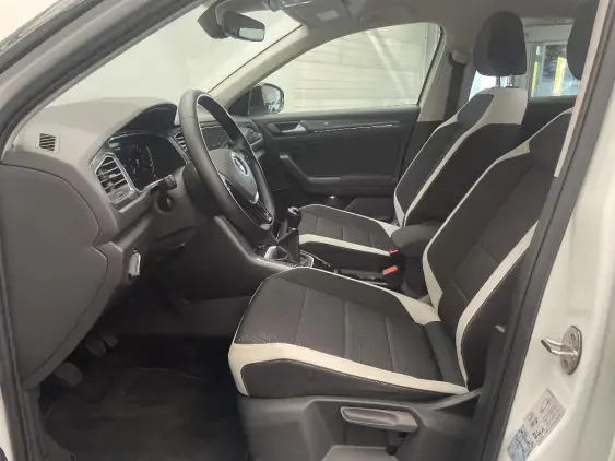 VOLKSWAGEN T-ROC - voiture d'occasion - Photo 17