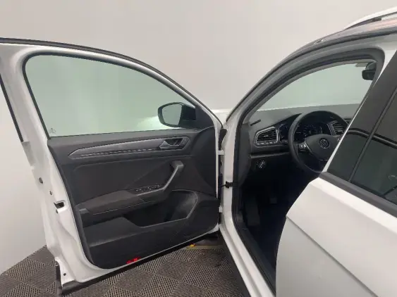 VOLKSWAGEN T-ROC - voiture d'occasion - Photo 18