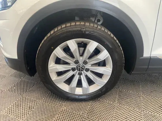 VOLKSWAGEN T-ROC - voiture d'occasion - Photo 21