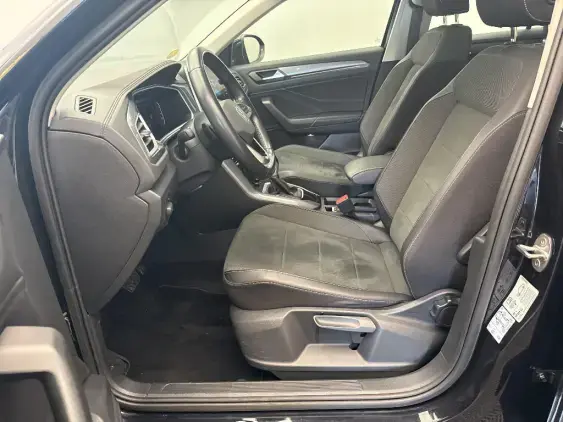 VOLKSWAGEN T-ROC - voiture d'occasion - Photo 18