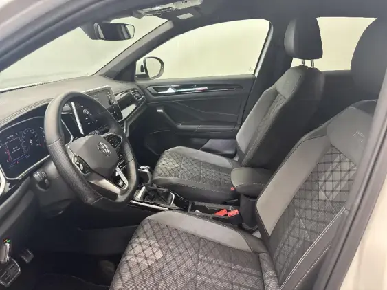 VOLKSWAGEN T-ROC - voiture d'occasion - Photo 18