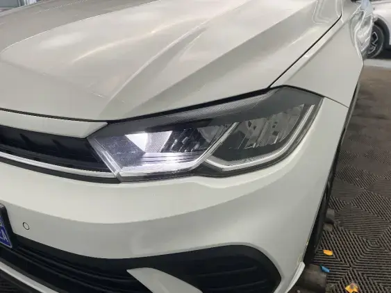 VOLKSWAGEN POLO VI - voiture d'occasion - Photo 22