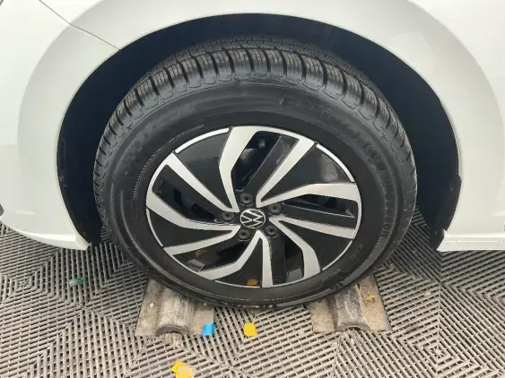 VOLKSWAGEN POLO VI - voiture d'occasion - Photo 23