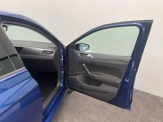 VOLKSWAGEN POLO VI - voiture d'occasion - Photo 19