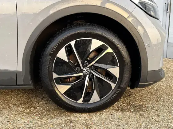 VOLKSWAGEN ID.4 - voiture d'occasion - Photo 22