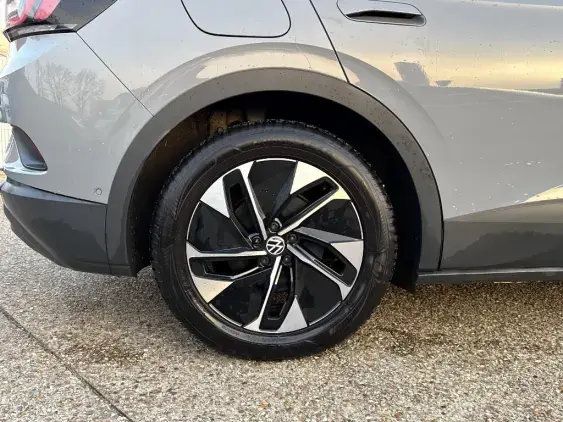 VOLKSWAGEN ID.4 - voiture d'occasion - Photo 23