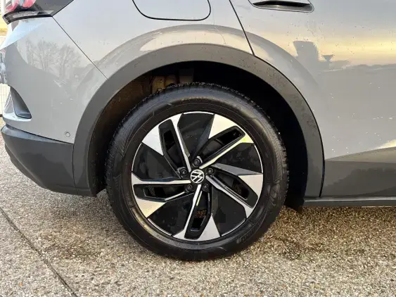 VOLKSWAGEN ID.4 - voiture d'occasion - Photo 24