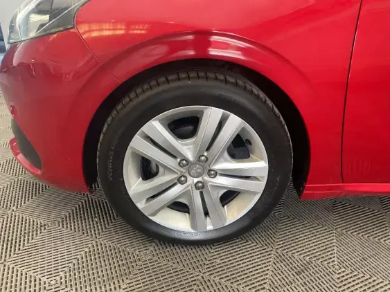 PEUGEOT 208 - voiture d'occasion - Photo 20