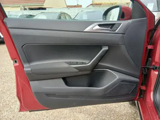 VOLKSWAGEN TAIGO - voiture d'occasion - Photo 19