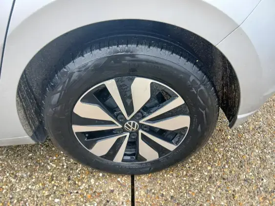 VOLKSWAGEN POLO VI - voiture d'occasion - Photo 24