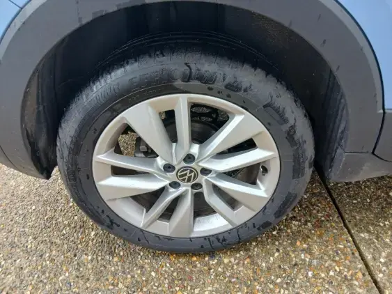 VOLKSWAGEN T-CROSS - voiture d'occasion - Photo 25