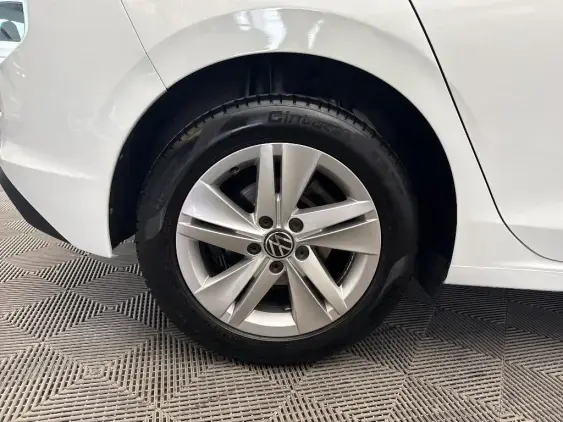 VOLKSWAGEN GOLF VIII - voiture d'occasion - Photo 25