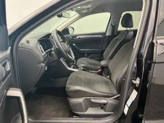 VOLKSWAGEN T-ROC - voiture d'occasion - Photo 18