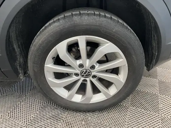 VOLKSWAGEN T-ROC - voiture d'occasion - Photo 24