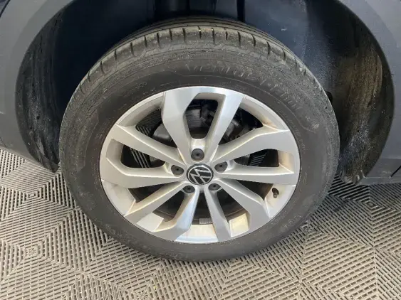 VOLKSWAGEN T-ROC - voiture d'occasion - Photo 25