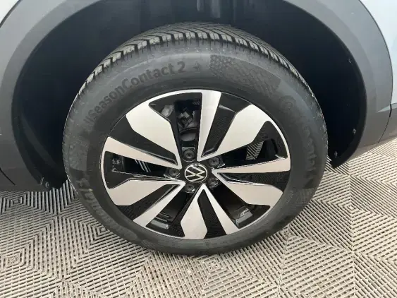 VOLKSWAGEN T-ROC - voiture d'occasion - Photo 24