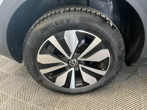 VOLKSWAGEN T-ROC - voiture d'occasion - Photo 25