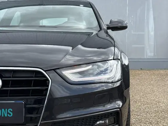 AUDI A4 AVANT V - voiture d'occasion - Photo 22