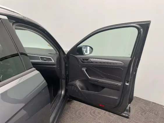 VOLKSWAGEN T-ROC - voiture d'occasion - Photo 18