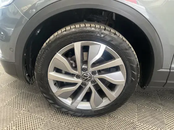 VOLKSWAGEN T-ROC - voiture d'occasion - Photo 20