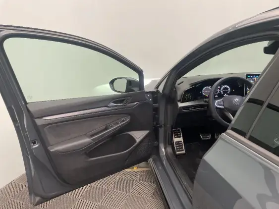 VOLKSWAGEN GOLF VIII - voiture d'occasion - Photo 18