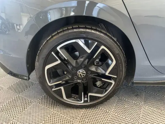 VOLKSWAGEN GOLF VIII - voiture d'occasion - Photo 23