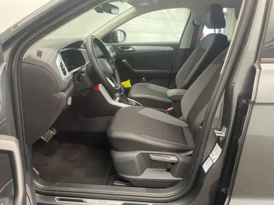 VOLKSWAGEN T-ROC - voiture d'occasion - Photo 17