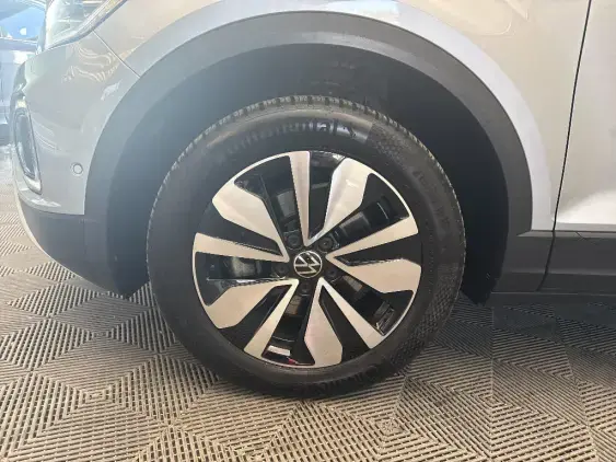 VOLKSWAGEN T-ROC - voiture d'occasion - Photo 21