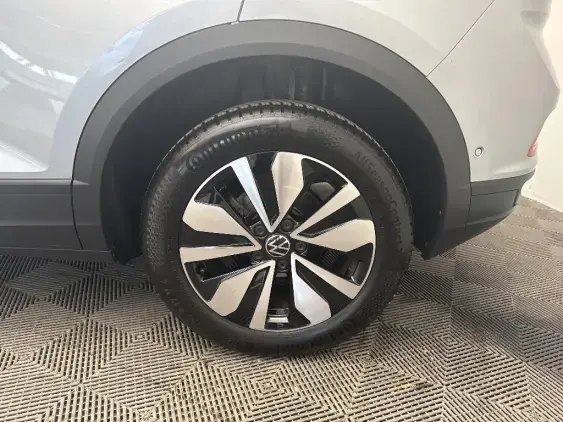 VOLKSWAGEN T-ROC - voiture d'occasion - Photo 22