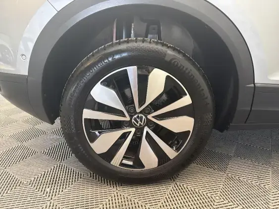 VOLKSWAGEN T-ROC - voiture d'occasion - Photo 23