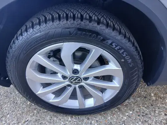 VOLKSWAGEN T-ROC - voiture d'occasion - Photo 23