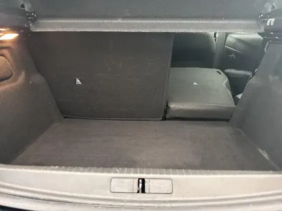 PEUGEOT 208 II - voiture d'occasion - Photo 16