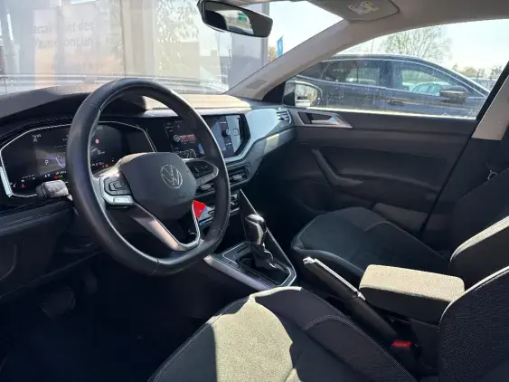 VOLKSWAGEN POLO VI - voiture d'occasion - Photo 18