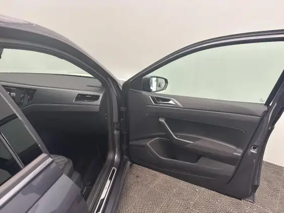 VOLKSWAGEN POLO VI - voiture d'occasion - Photo 20