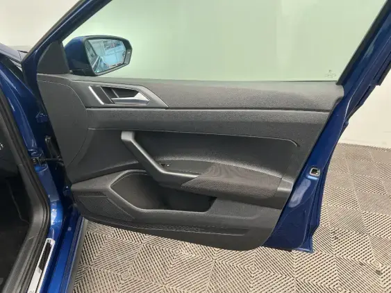 VOLKSWAGEN POLO VI - voiture d'occasion - Photo 20