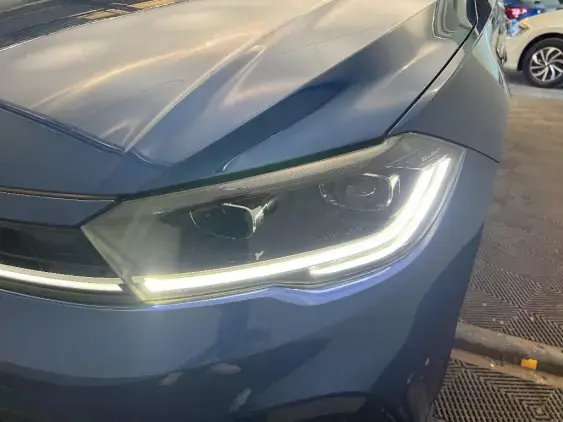 VOLKSWAGEN POLO VI - voiture d'occasion - Photo 22