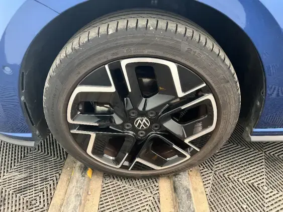 VOLKSWAGEN POLO VI - voiture d'occasion - Photo 23