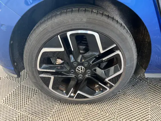 VOLKSWAGEN POLO VI - voiture d'occasion - Photo 25