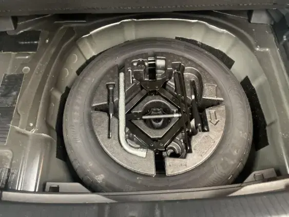 VOLKSWAGEN POLO VI - voiture d'occasion - Photo 16