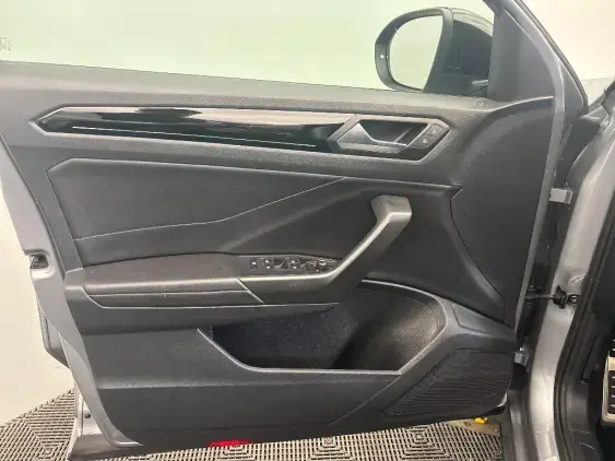 VOLKSWAGEN T-ROC - voiture d'occasion - Photo 19