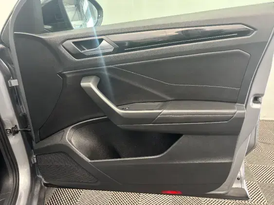 VOLKSWAGEN T-ROC - voiture d'occasion - Photo 20