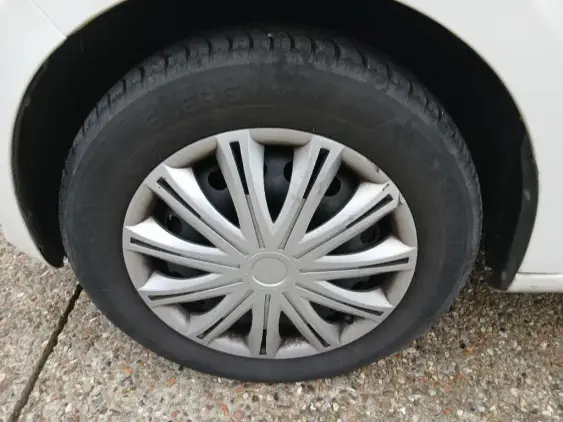 VOLKSWAGEN UP - voiture d'occasion - Photo 22